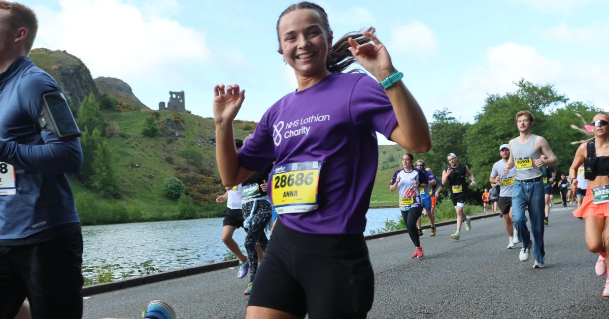 Anna Hudson running Edinburgh Marathon Festival