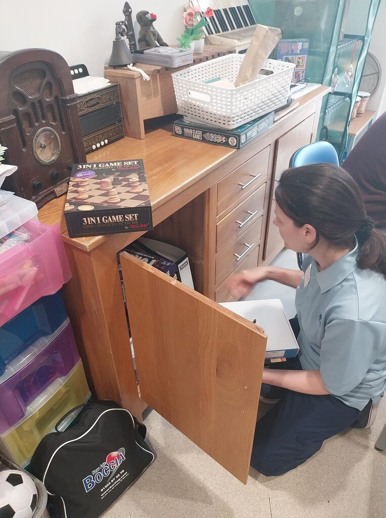 board games at canaan ward, royal edinburgh hospital